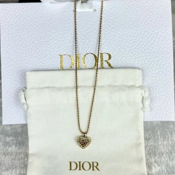 Christian Dior Necklace with rhinestone heart "CD" pendant GREAT GIFT! - Picture 6 of 7